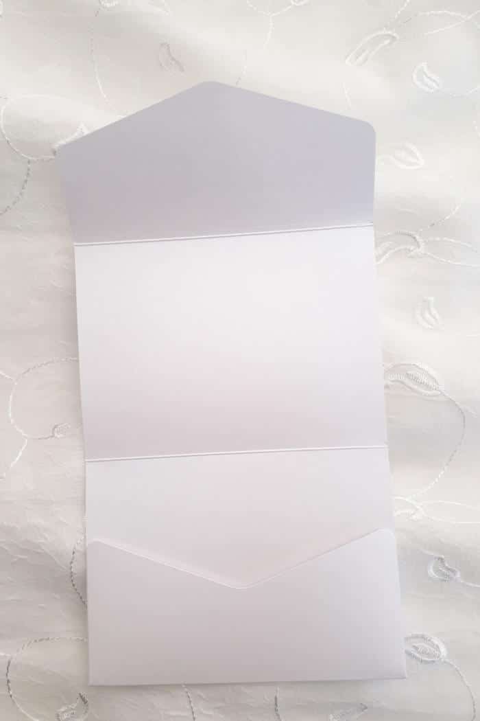 a6 kuvertkort perlemor hvid
