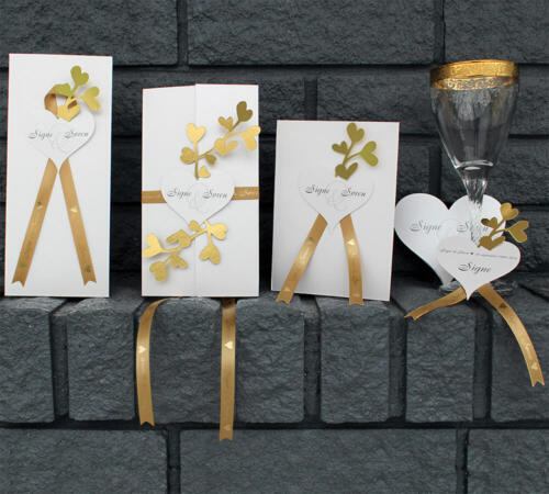 guldbryllupskort - Amor-serie - guld hjerter og guld silkebånd med tryk