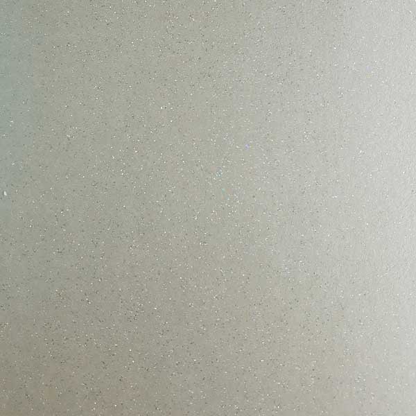 Sølvfarvet karton med glimmer gnister